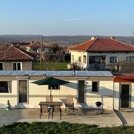 Caravans 10 Min To Tsonevo Lake & 35 Min To Black Sea Room photo