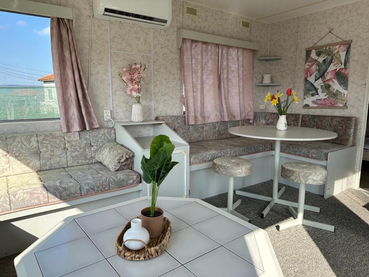 Caravans 10 Min To Tsonevo Lake & 35 Min To Black Sea Exterior photo